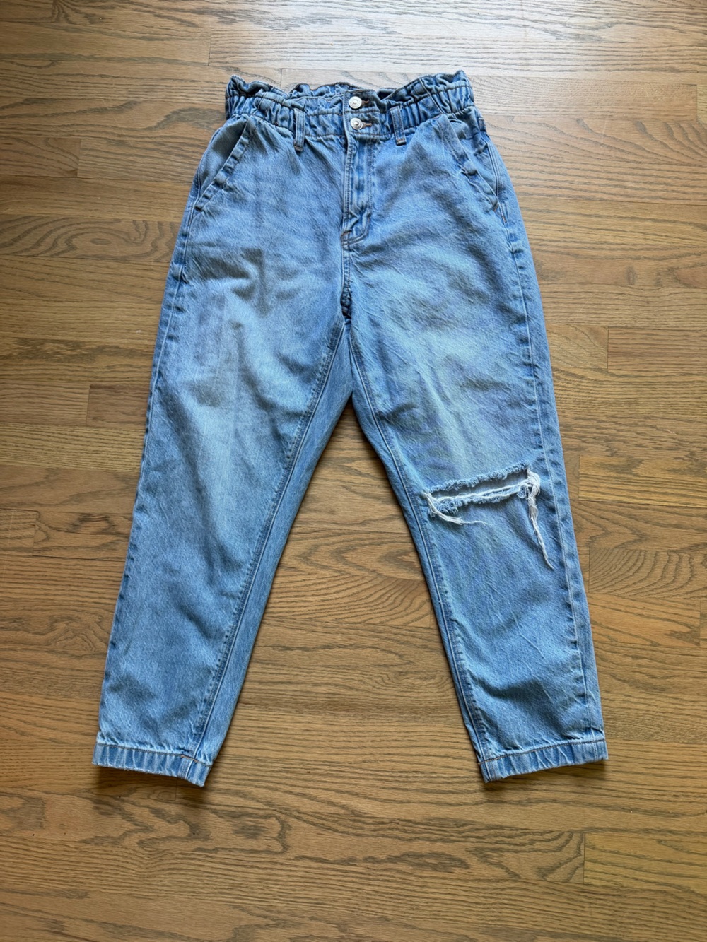 American Eagle Light Blue High-Rise Mom Jeans